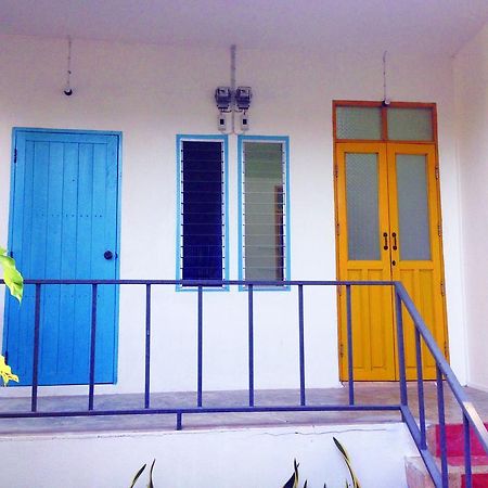 Sleepyowl Hostel Банг Бао Экстерьер фото