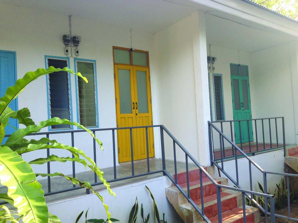Sleepyowl Hostel Банг Бао Экстерьер фото