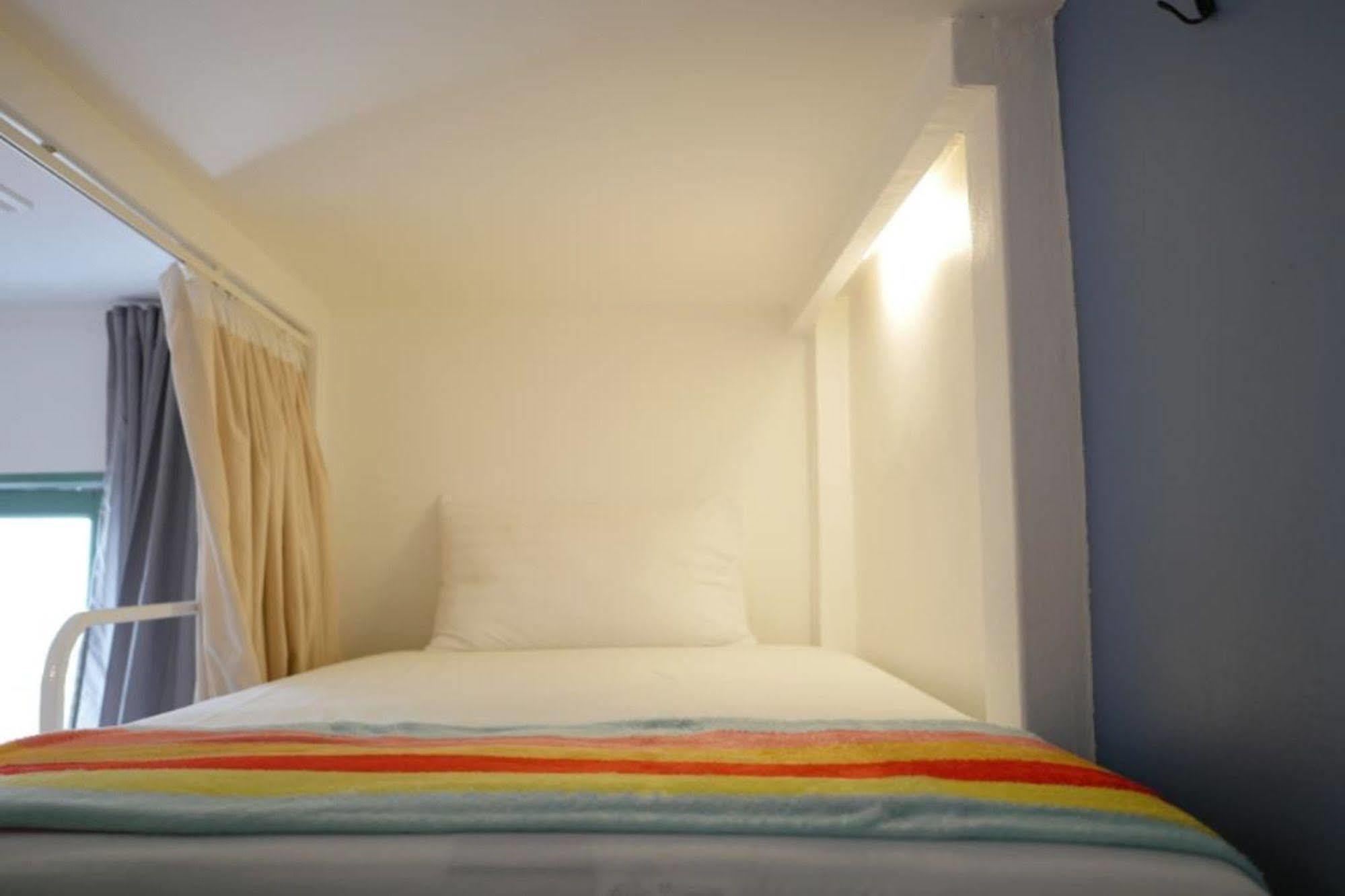 Sleepyowl Hostel Банг Бао Экстерьер фото